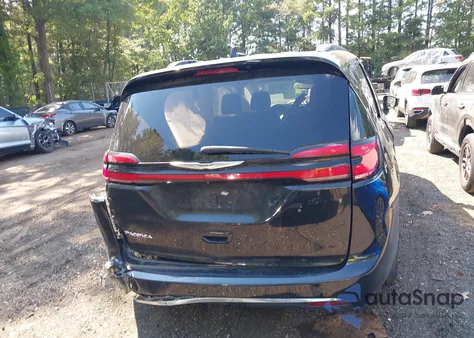 2022 Chrysler Pacifica Touring L from USA, damaged, VIN 2C4RC1BG3NR168050